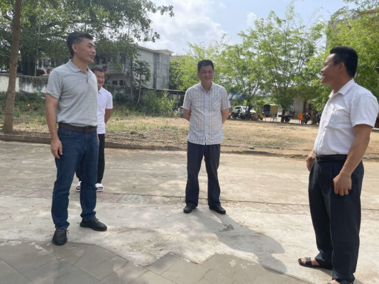 走访调研帮扶村 助力乡村振兴路——yl6809永利皇宫党委书记王蜂带队到帮扶村走访调研脱贫攻坚与乡村振兴工作