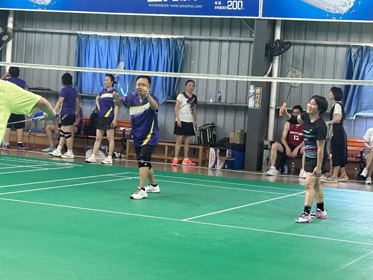 团结奋发聚活力，凝心拼搏展风采——庆祝建党102周年羽毛球联谊赛(图3)