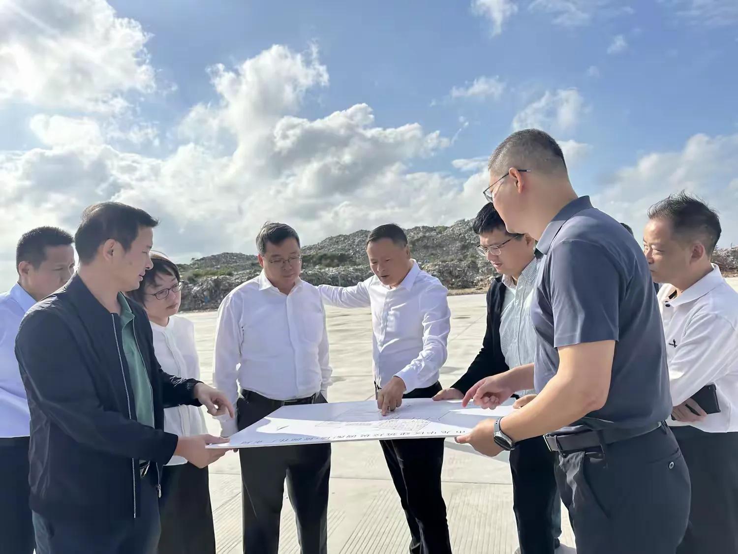 省住建厅汪科副厅长调研龙华区建筑垃圾资源化利用厂及调配场二期项目(图4)